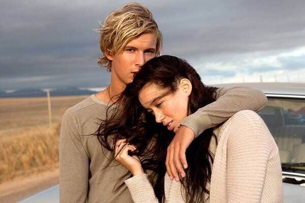 Forehead kiss