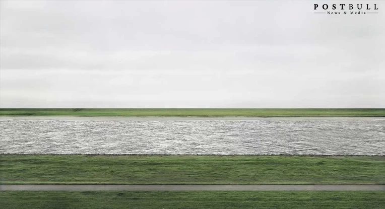 Rhein II Photograph