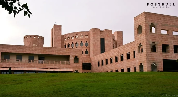 Indian School Of Business (ISB)