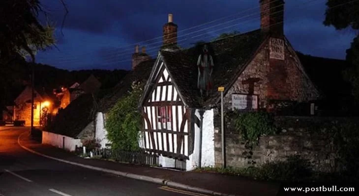 Ancient Ram Inn, England Min